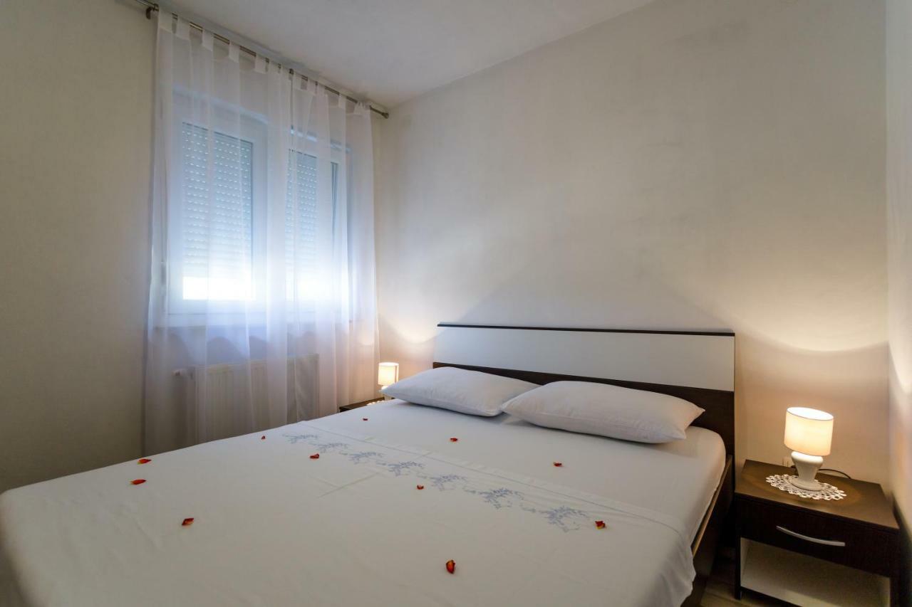 Apartman Dobrila Vrh  Exterior photo